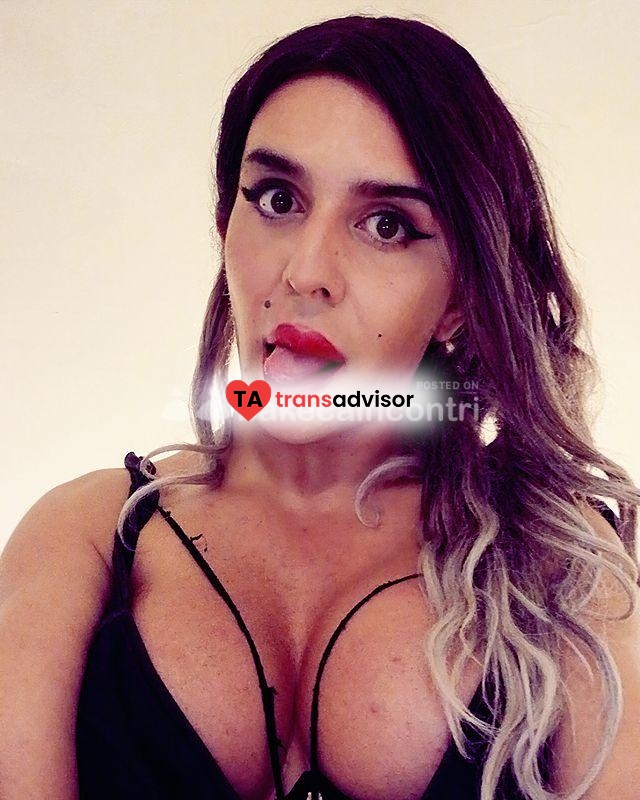Anitta BellaMaialina