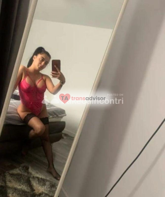 NICOLE